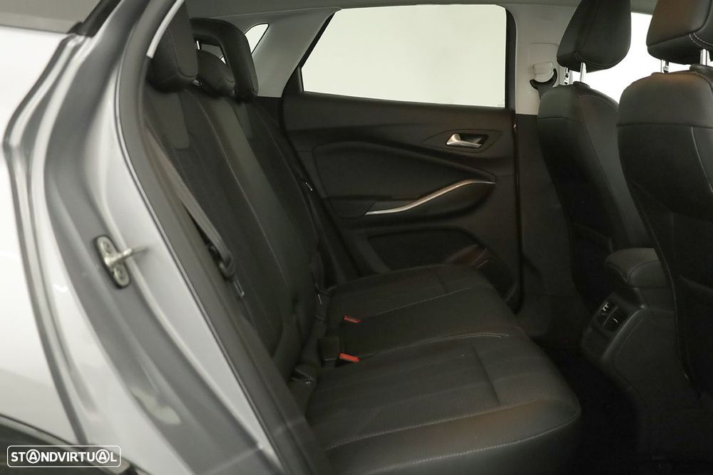 Opel Grandland 1.2 T GS - 17