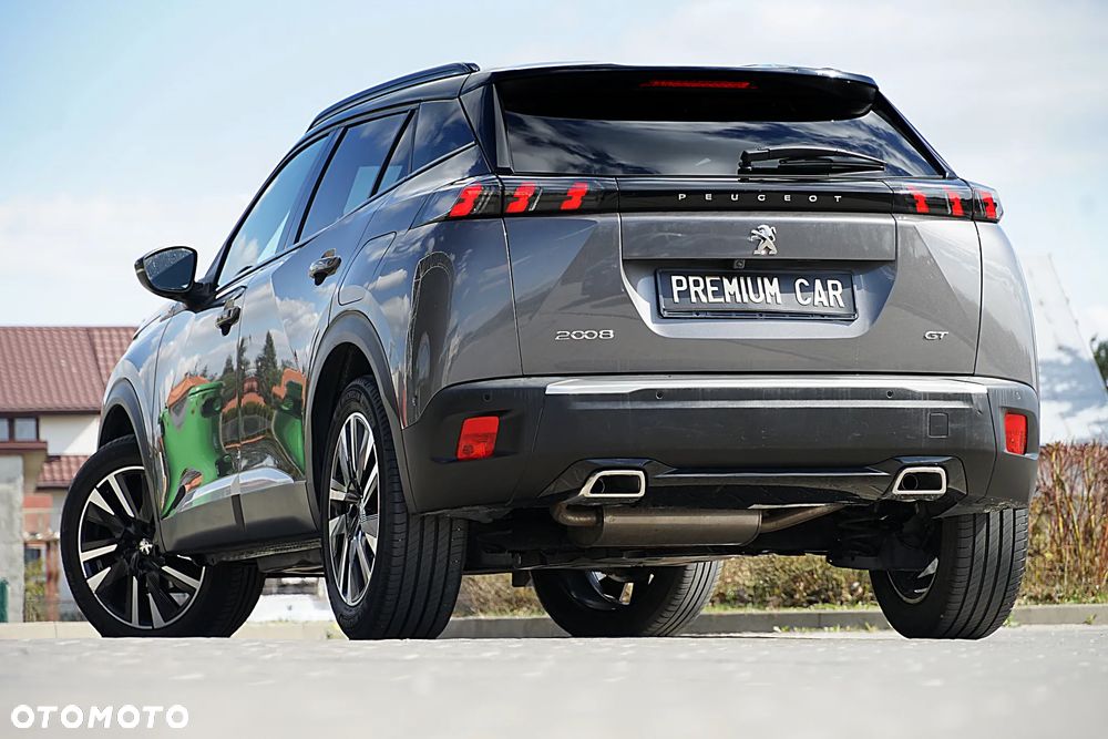 Peugeot 2008 PureTech 130 EAT8 GT - 22