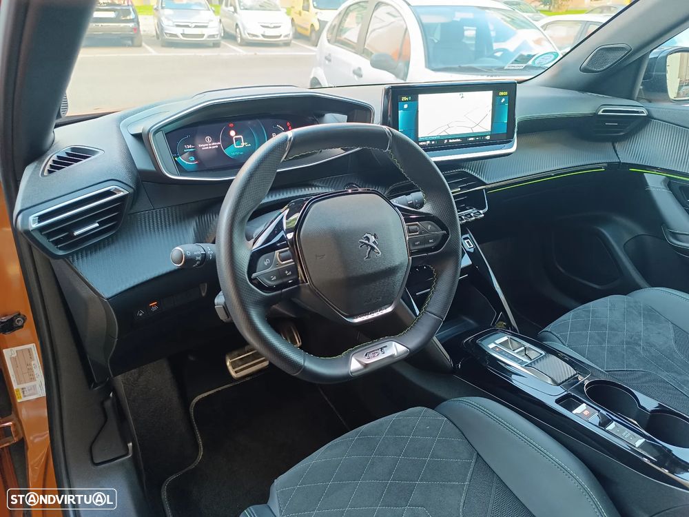 Peugeot e-2008 GT Pack - 10