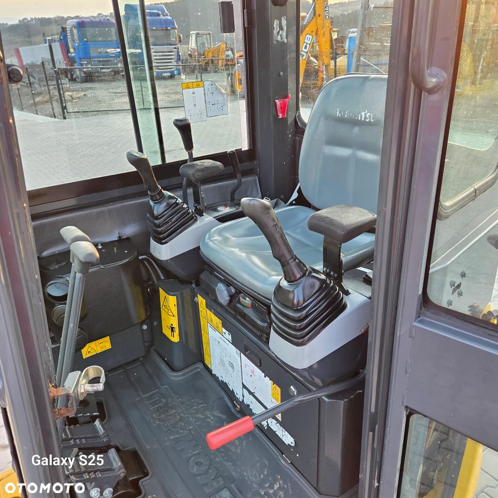 Komatsu PC 18 MR - 3