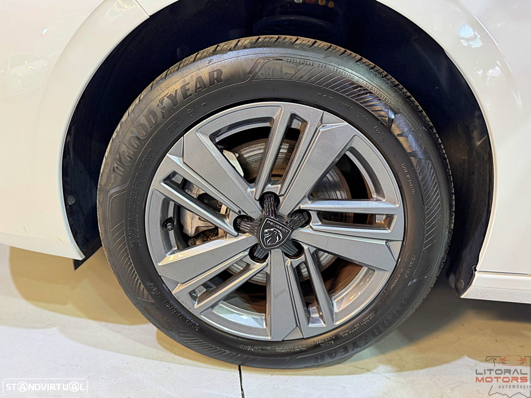 Peugeot 308 SW 1.2 PureTech Active Pack - 12