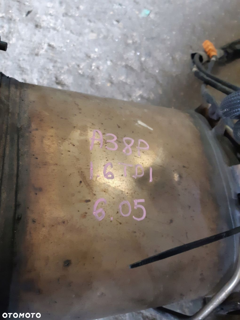 AUDI A3 8P 1.6 TDI KATALIZATOR FILTR DPF SKODA VW 5N0131765A - 2