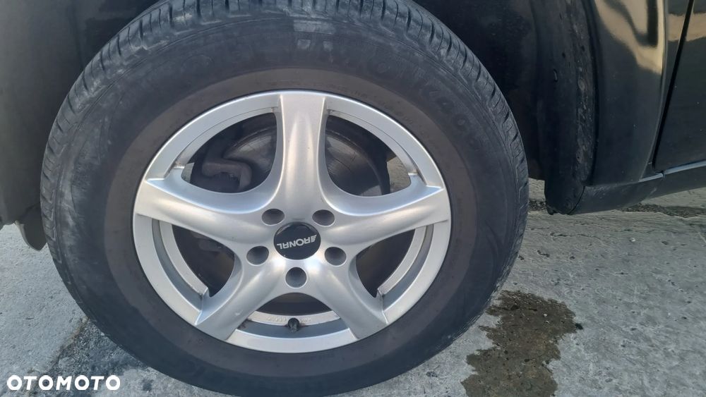 Toyota RAV4 2.0 D-4D Prestige - 13