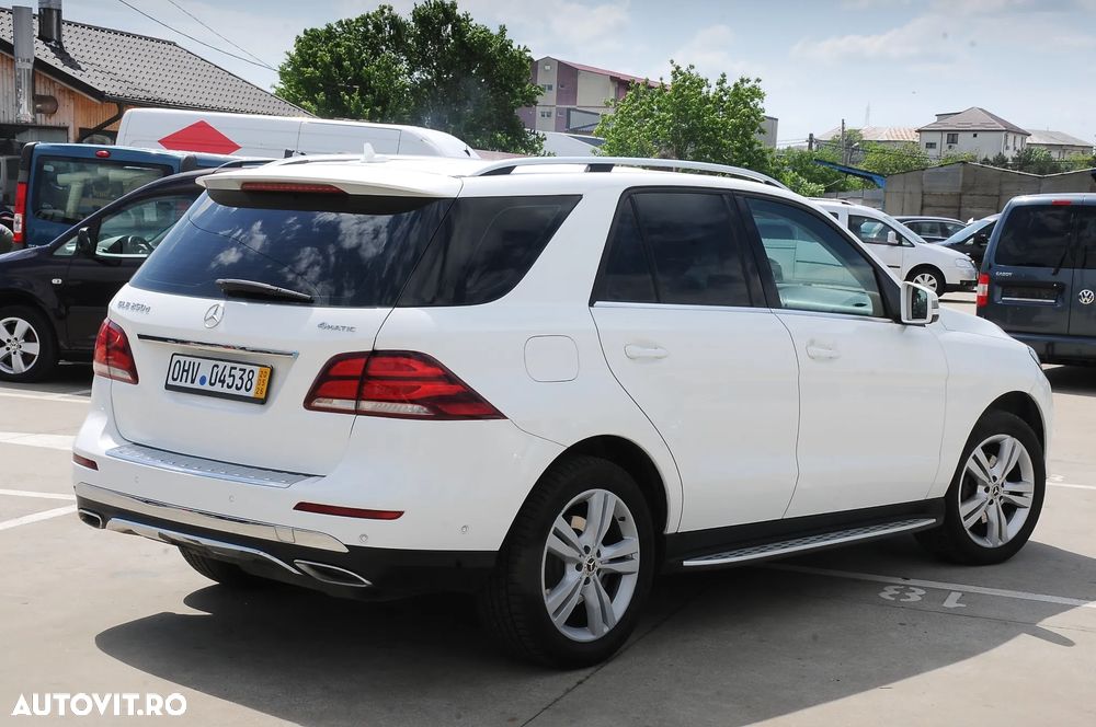 Mercedes-Benz GLE 250 d 9G-TRONIC - 3
