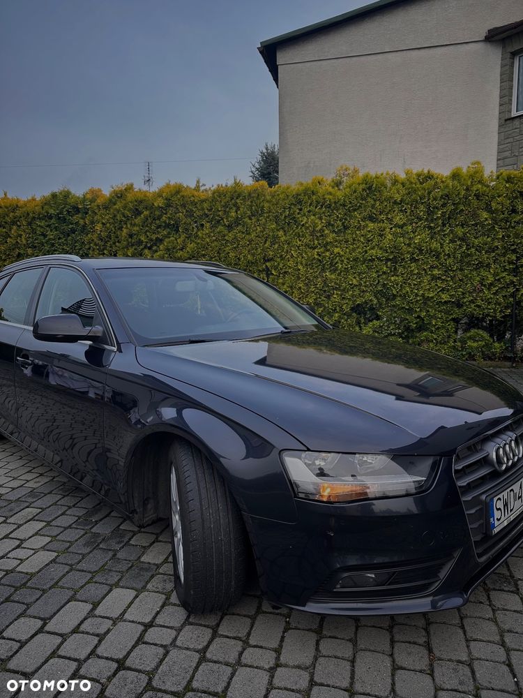 Audi A4 - 1