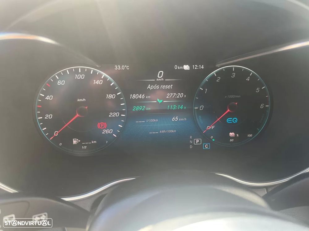 Mercedes-Benz C 300 BlueTEC Hybrid AMG Line - 10