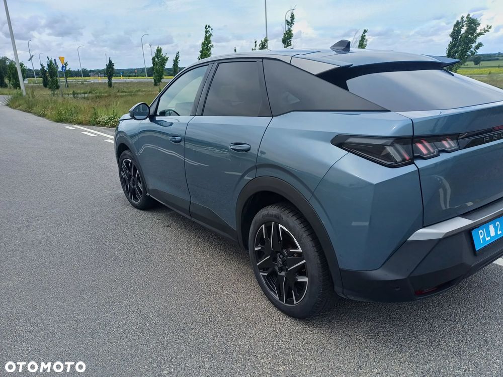 Peugeot 3008 1.2 PureTech mHEV Allure Pack S&S e-DCS6 - 8