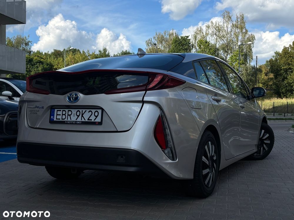 Toyota Prius 1.8 Hybrid Prestige - 5