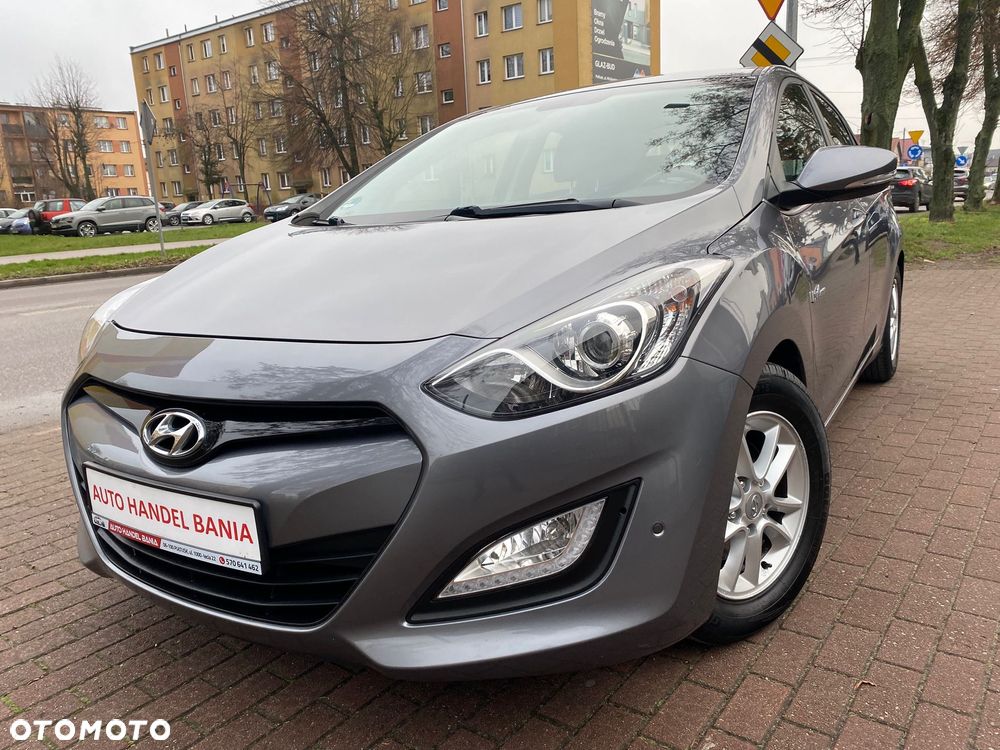 Hyundai i30 blue 1.6 GDI Trend - 19