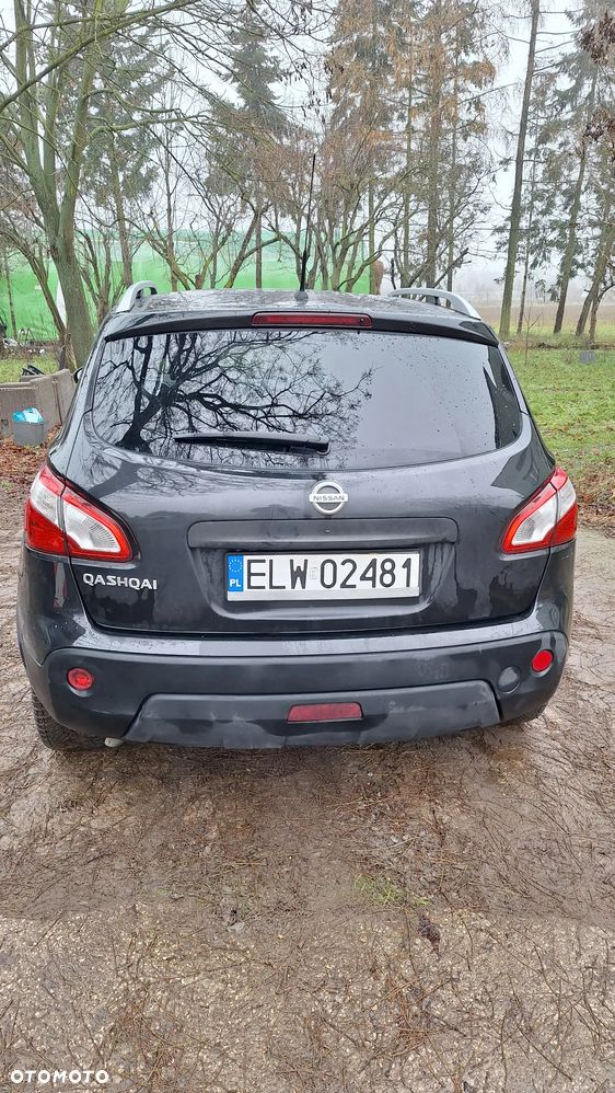Nissan Qashqai 2.0 4x4 Tekna - 3