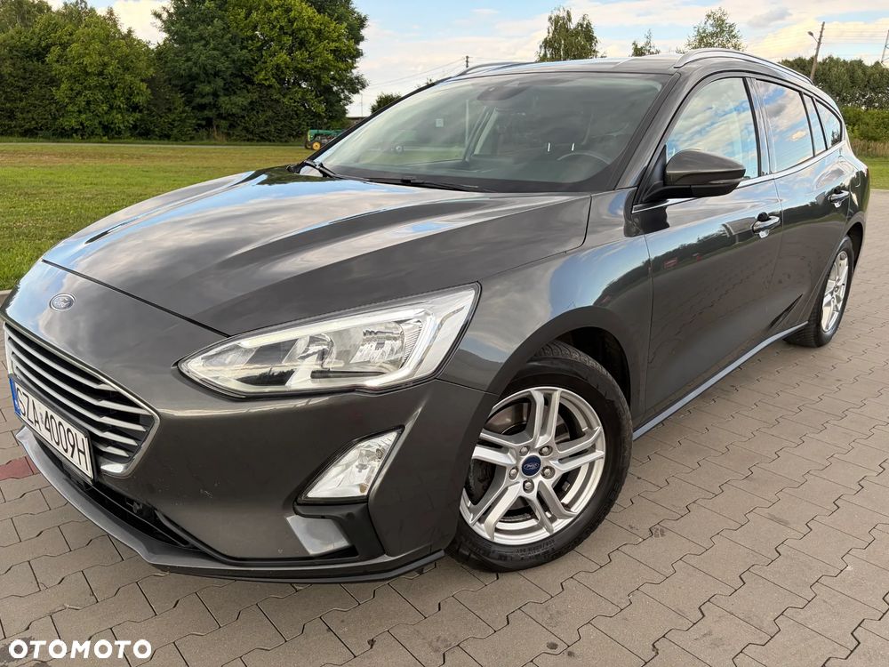 Ford Focus 1.5 EcoBlue Start-Stopp-System TITANIUM DESIGN - 11