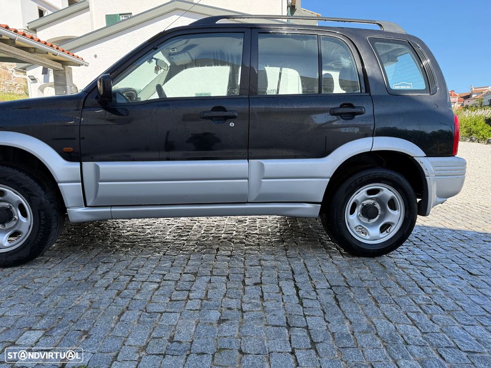 Suzuki Grand Vitara Metal Top 2.0 TDi - 3
