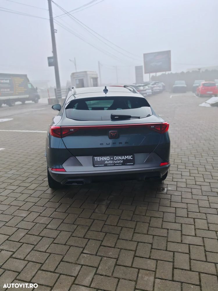 Cupra Formentor 1.4 e-HYBRID DSG Priority - 4