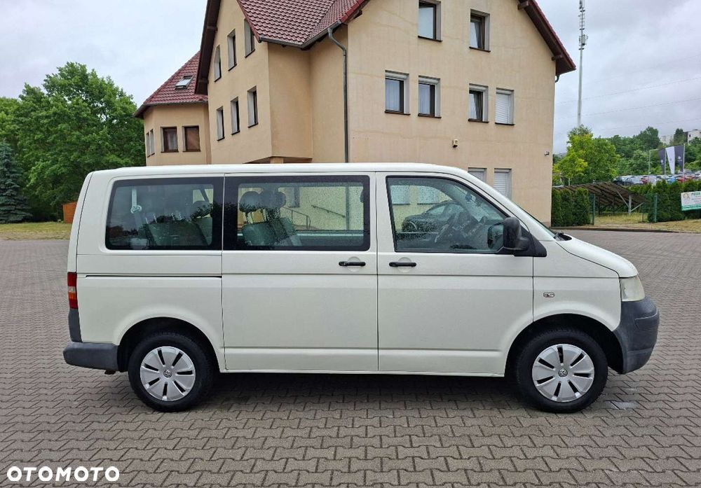 Volkswagen Transporter - 7