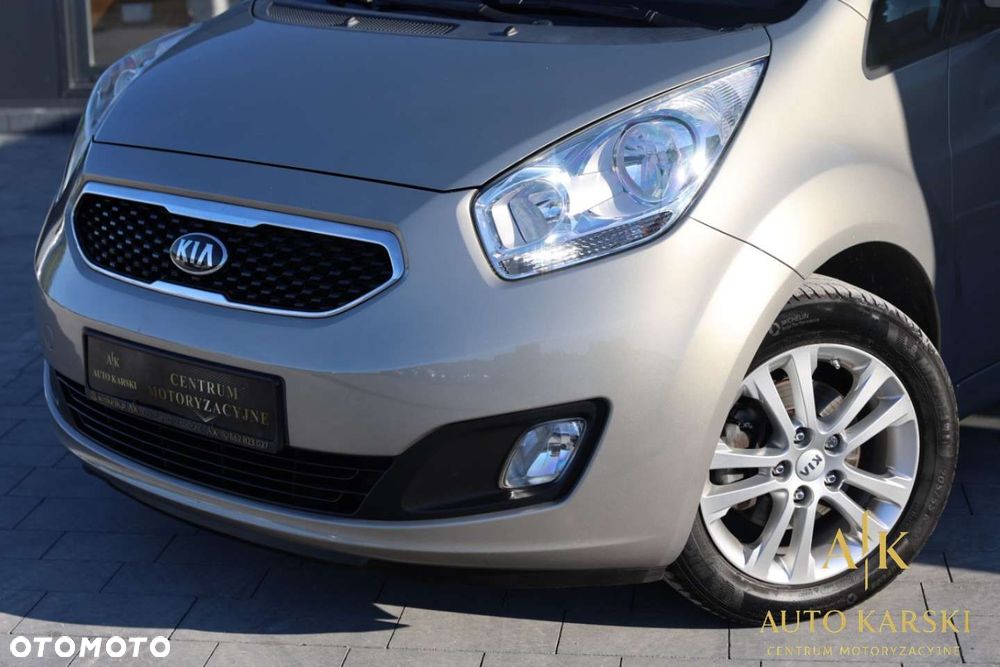 Kia Venga - 10