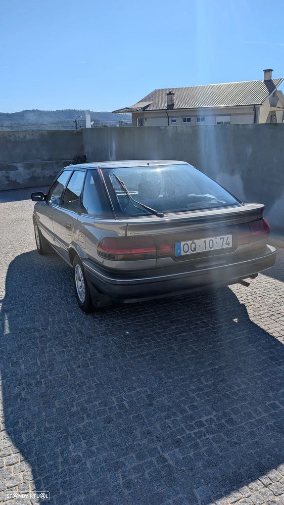 Toyota Corolla Liftback 1.3 - 2