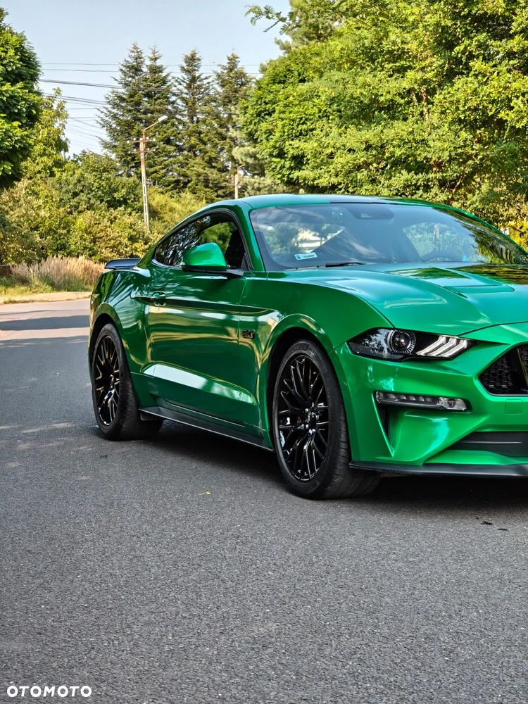 Ford Mustang - 2