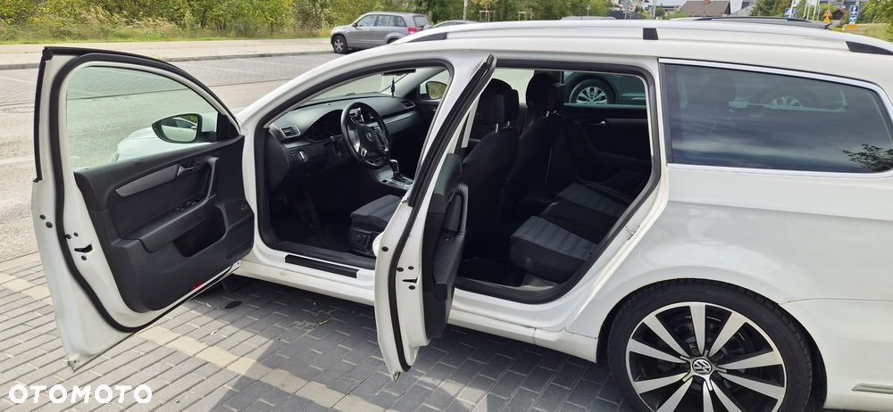 Volkswagen Passat 2.0 TDI Comfortline DSG - 12