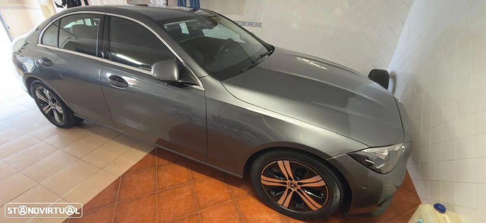 Mercedes-Benz C 220 d Avantgarde - 4