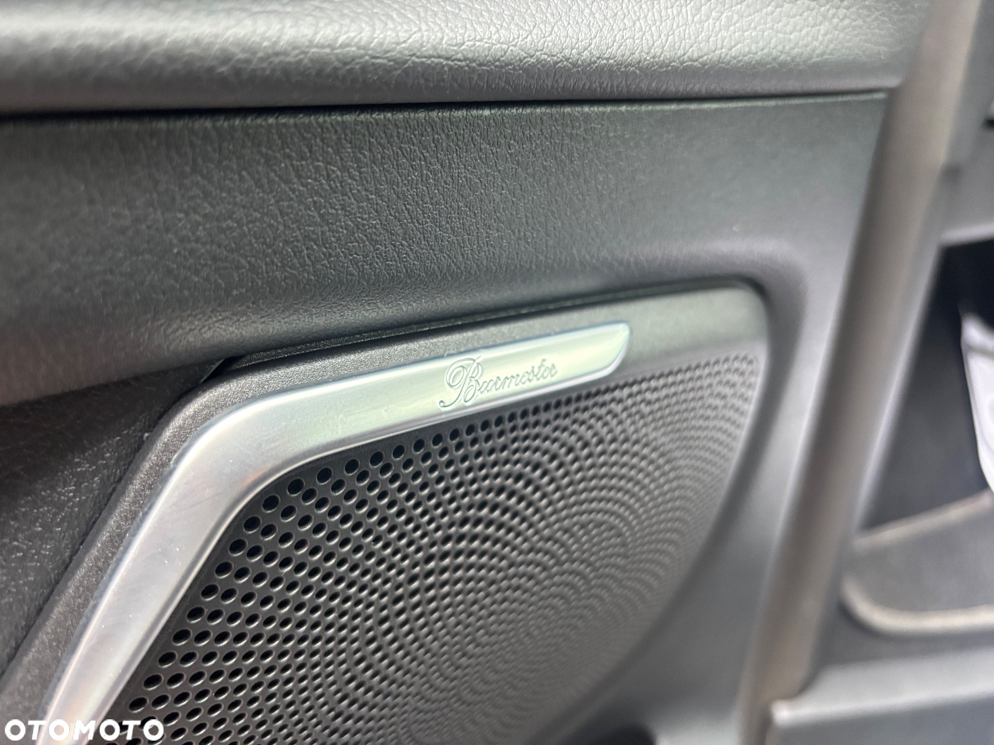 Mercedes-Benz Klasa V 300 d 4-Matic Exclusive 9G-Tronic (d³ugi) - 26