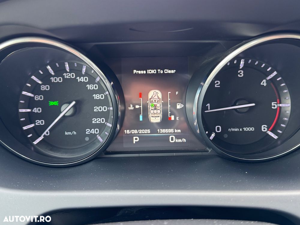 Land Rover Discovery Sport 2.0 D150 MHEV SE - 24