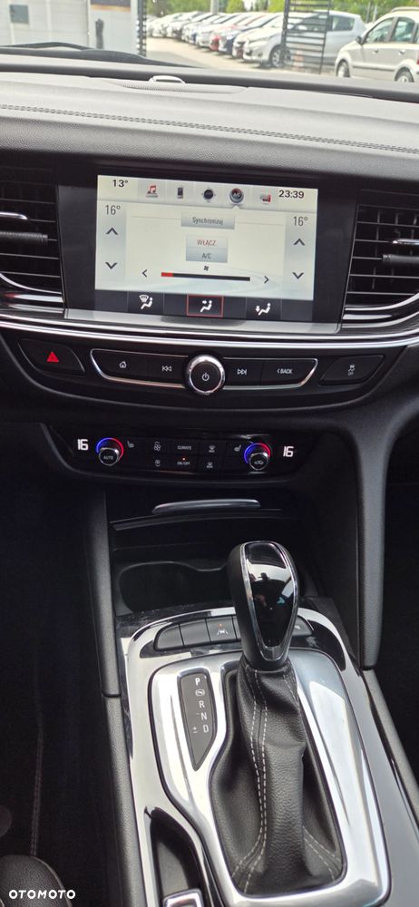 Opel Insignia 2.0 BiTurbo D 4x4 Automatik Ultimate Exclusive - 29