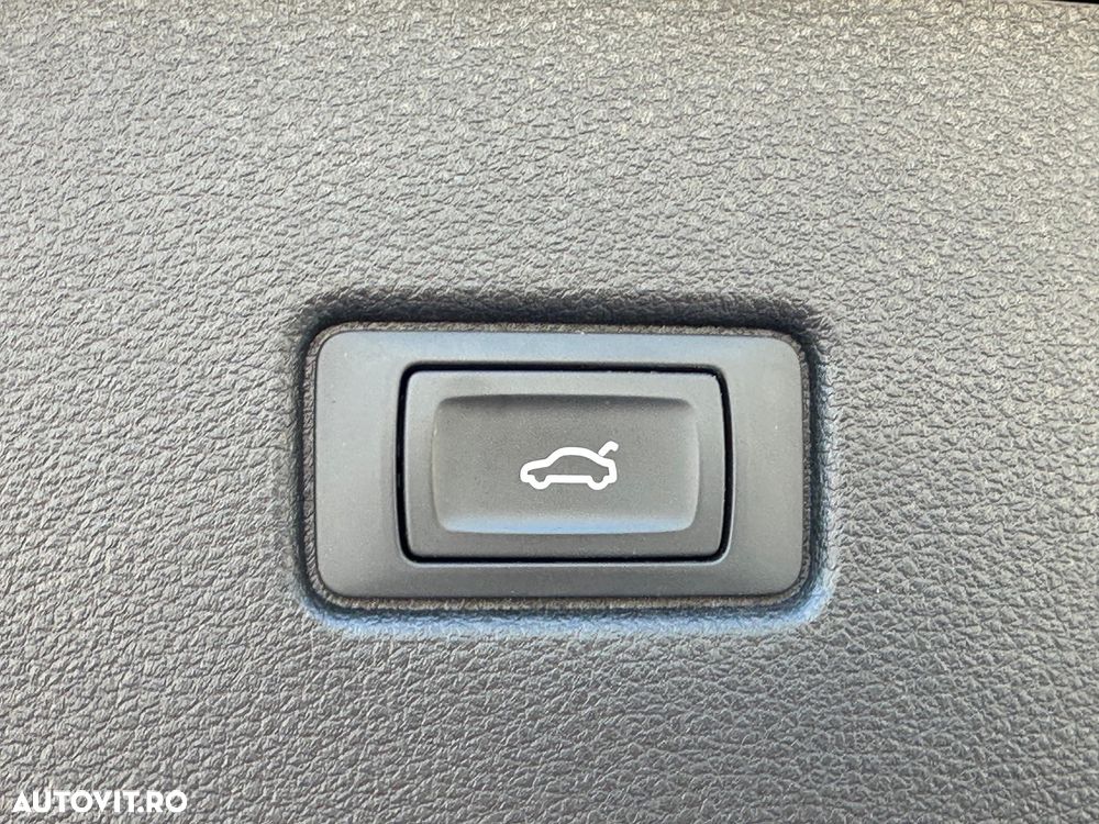 AUDI Q5 2022 — imagine 34