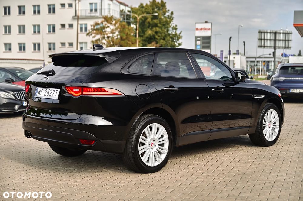 Jaguar F-Pace 20d AWD Prestige - 11