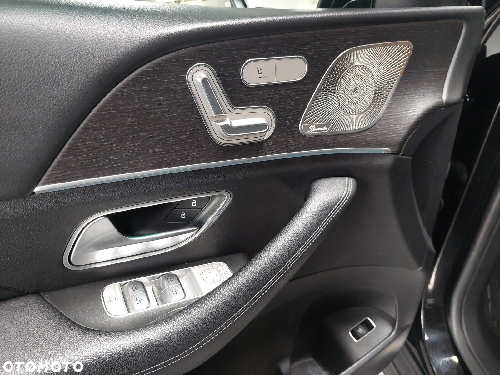 Mercedes-Benz GLE - 26
