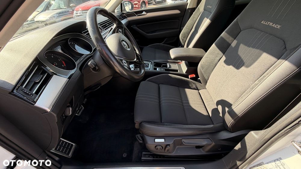 Volkswagen Passat Alltrack 2.0 TDI SCR 4Motion DSG - 7