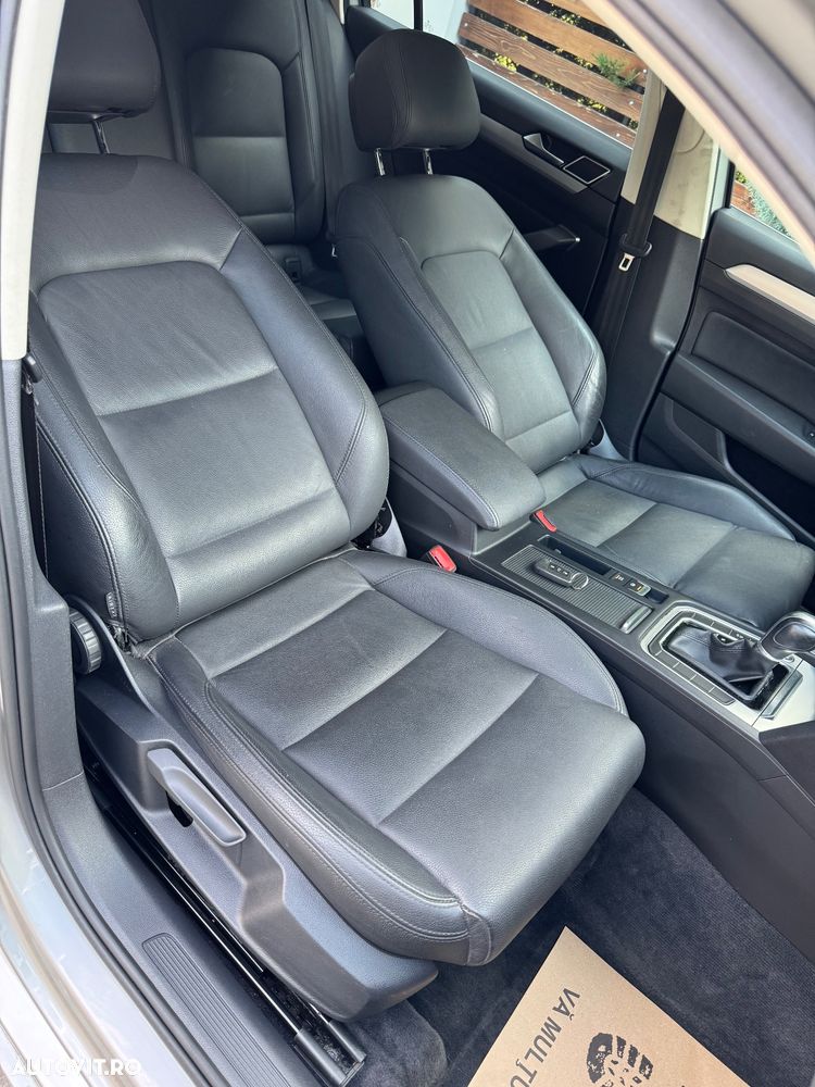 Volkswagen Passat 2.0 TDI DSG Comfortline - 5