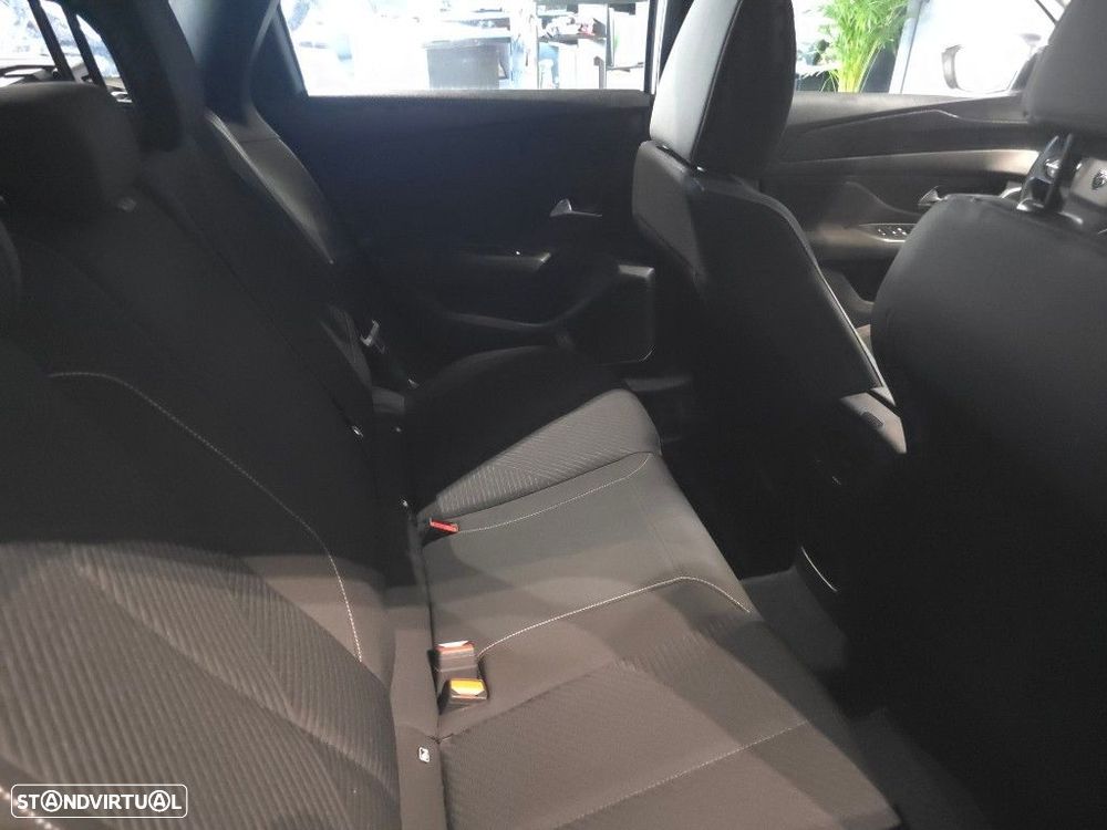 Peugeot 308 SW BlueHDi 130 EAT8 Allure - 22