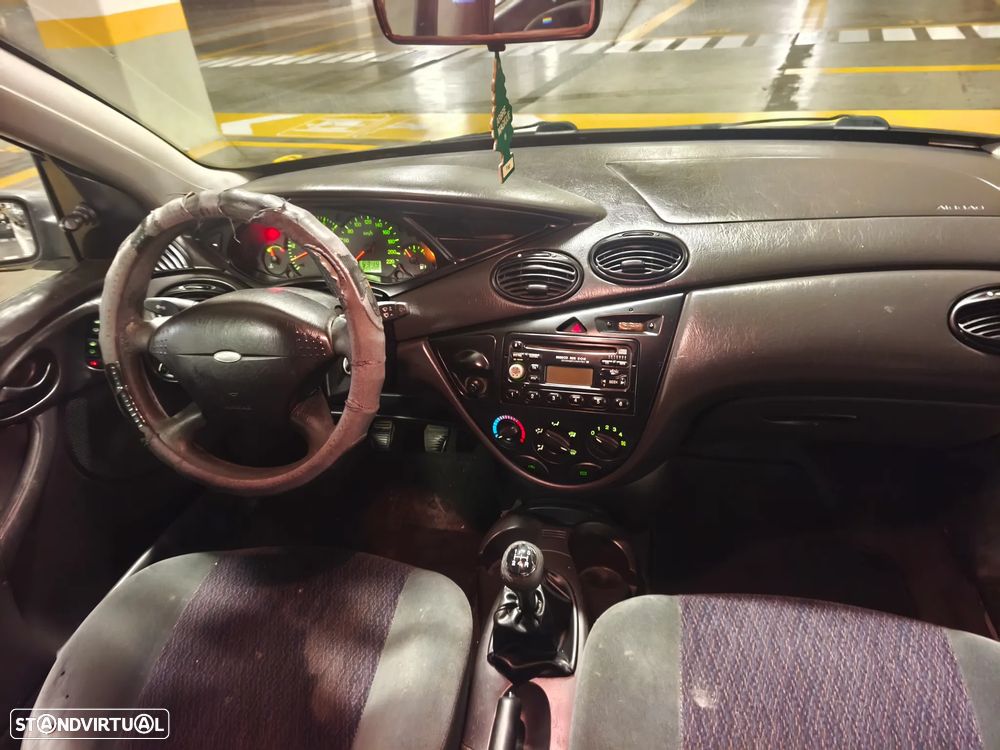 Ford Focus C-Max - 16