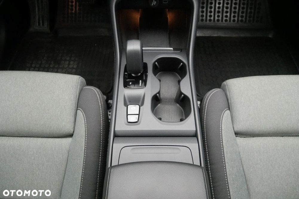 Volvo XC 40 - 11