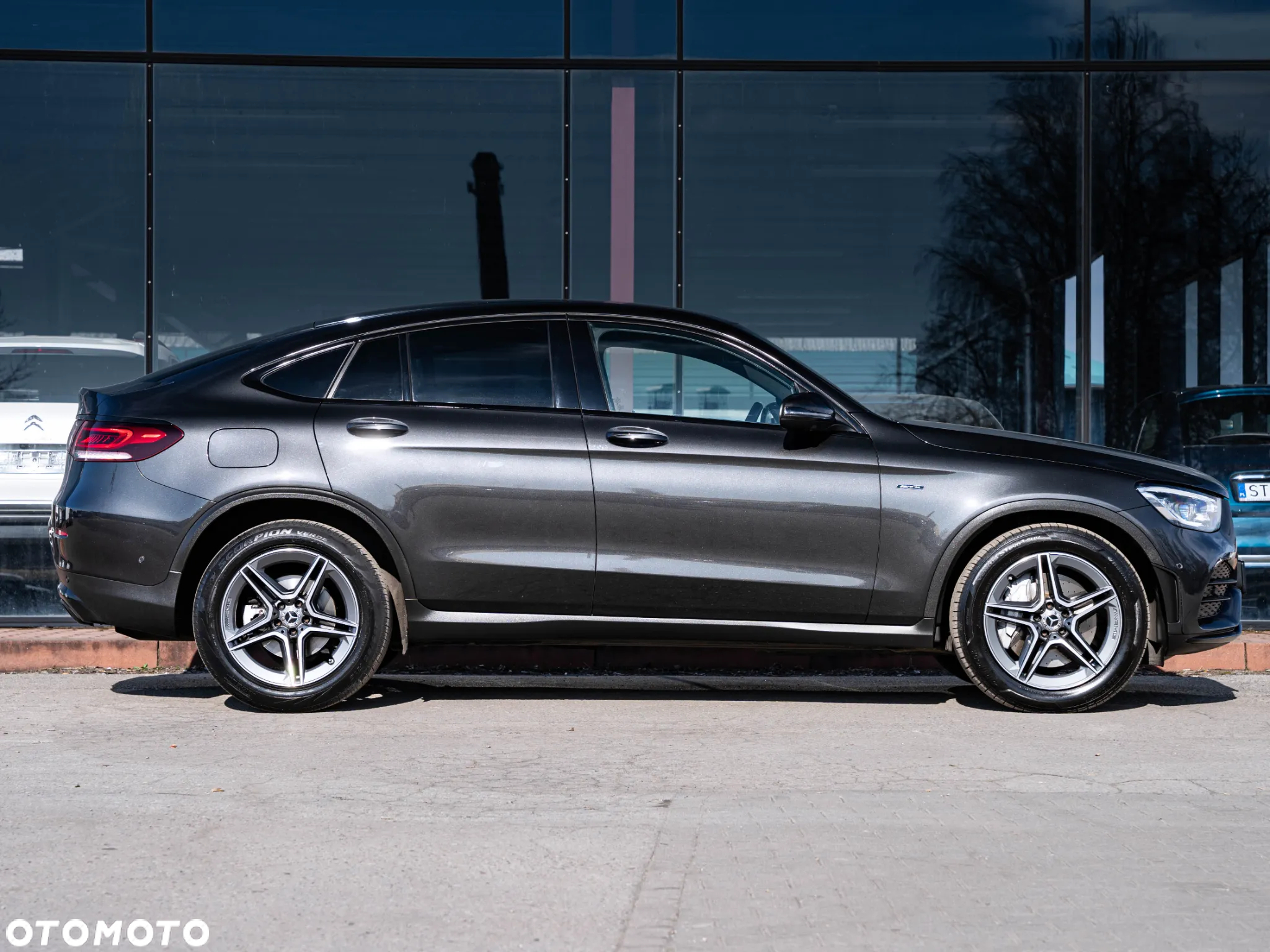 Mercedes-Benz GLC 200 d 4Matic 9G-TRONIC AMG Line Plus - 16
