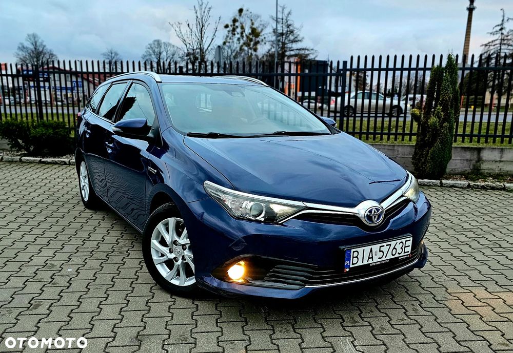 Toyota Auris Hybrid 135 Comfort - 3