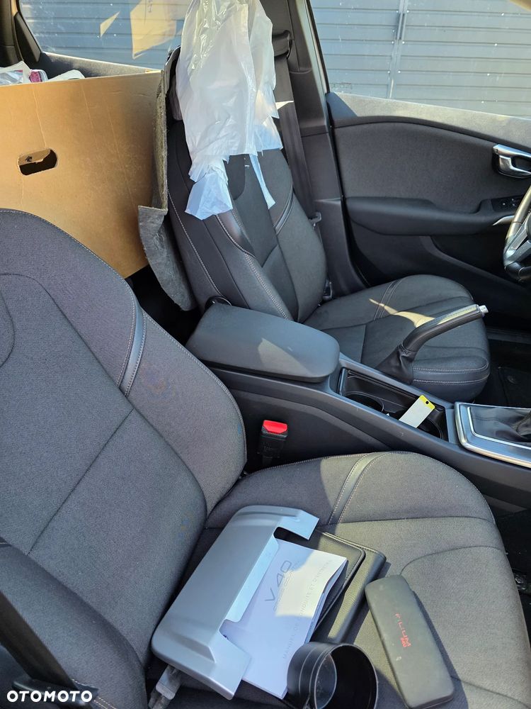 Volvo V40 Cross Country D2 Powershift Ocean Race - 11