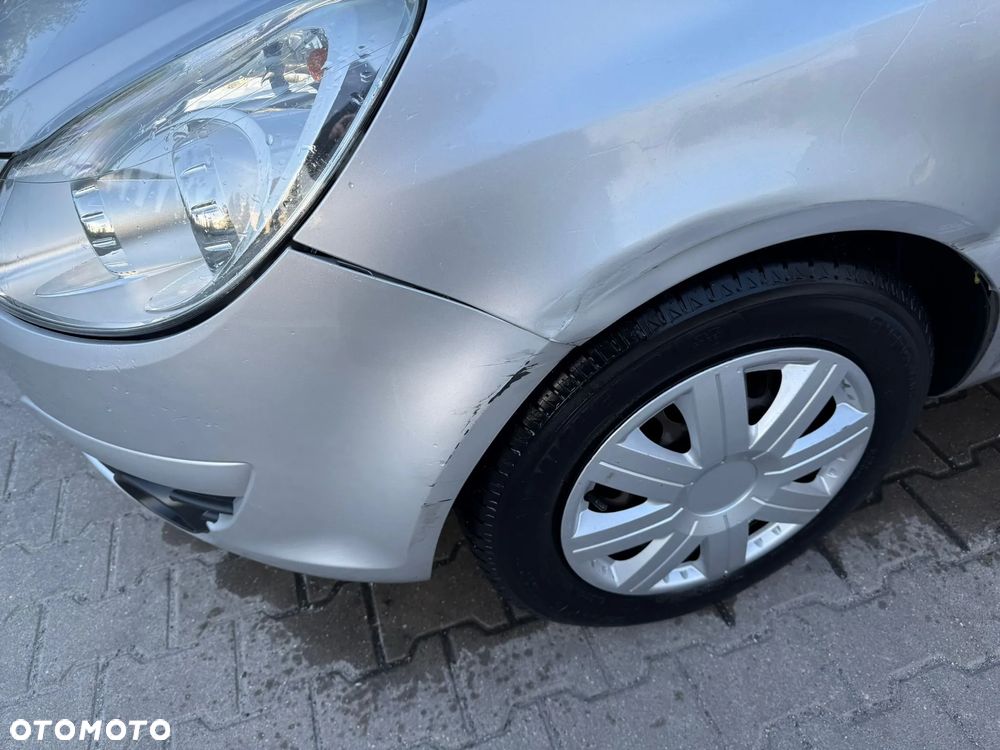 Opel Corsa - 17