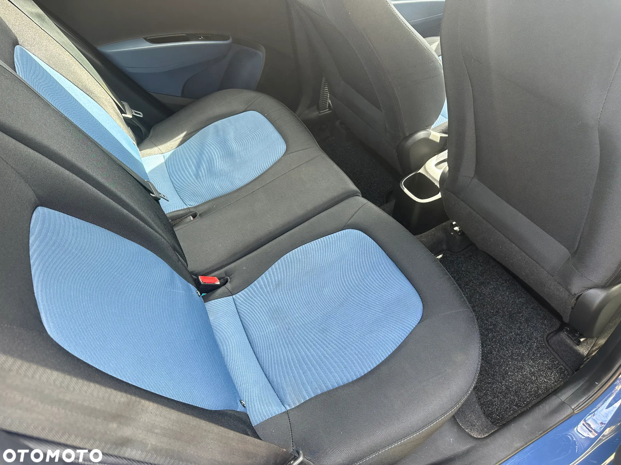 Hyundai i10 1.0 YES Gold - 19