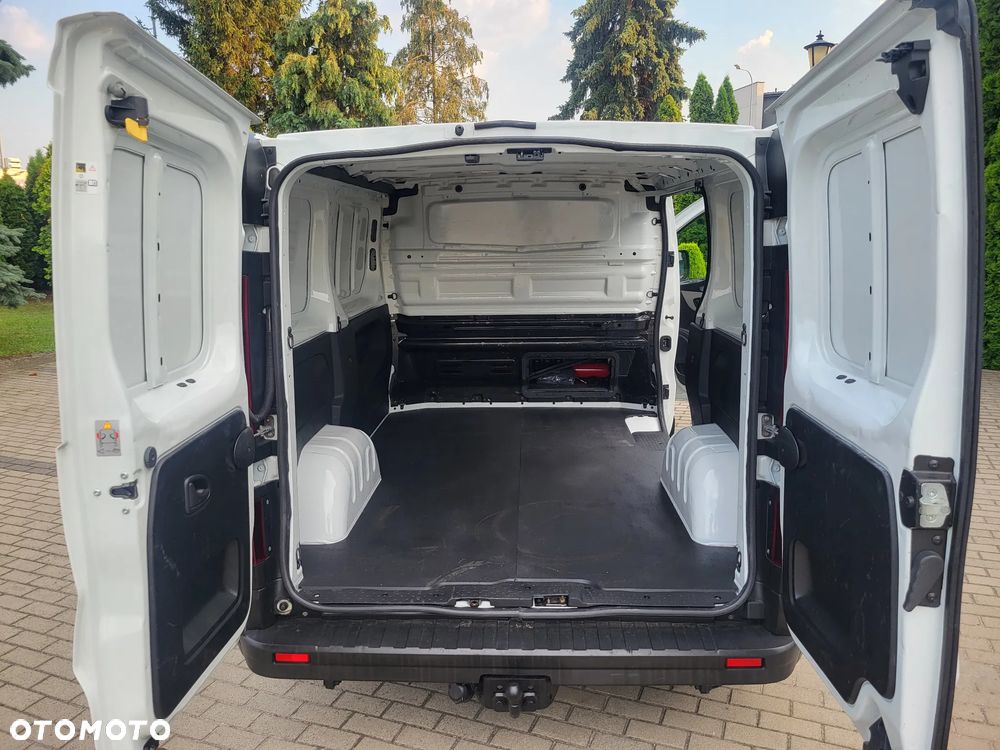 Renault Trafic - 13
