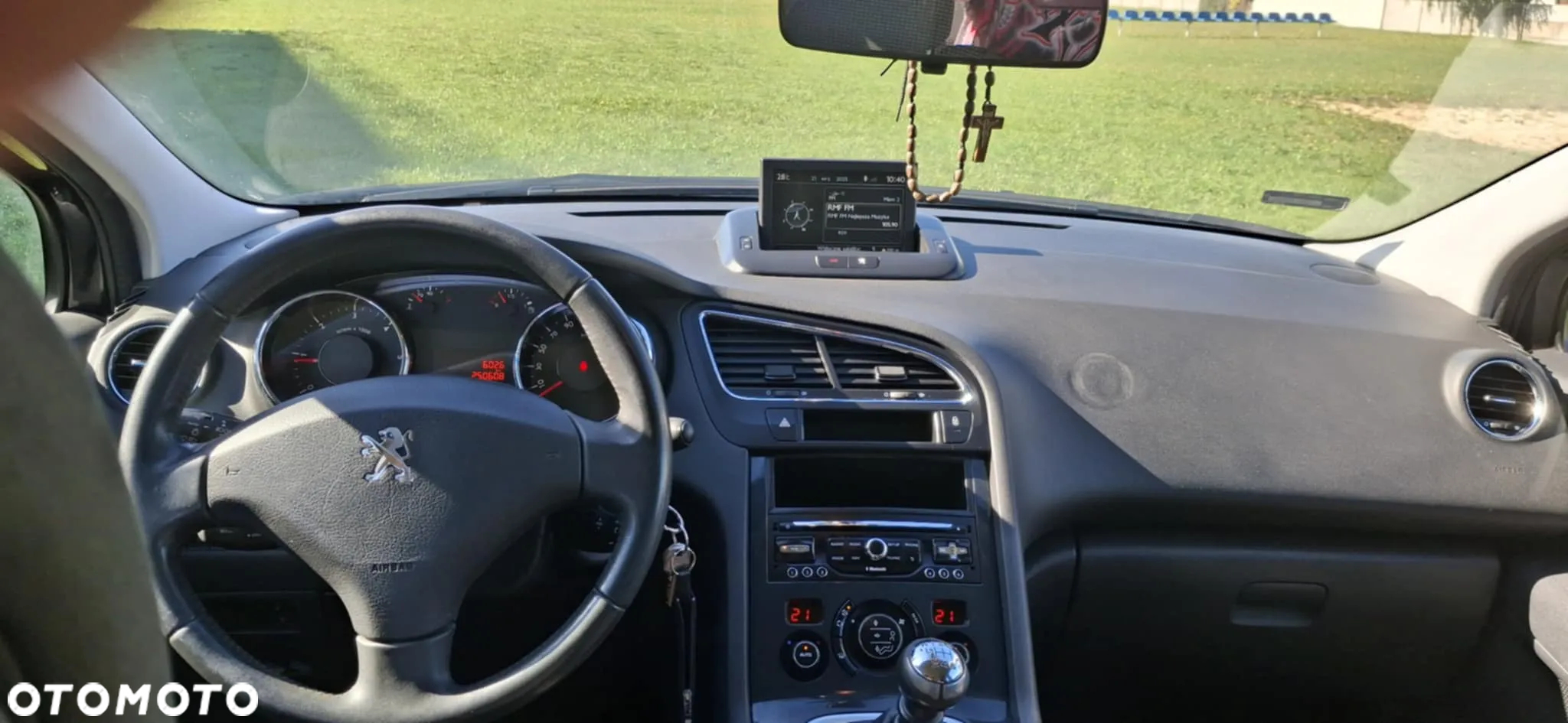 Peugeot 5008 - 8