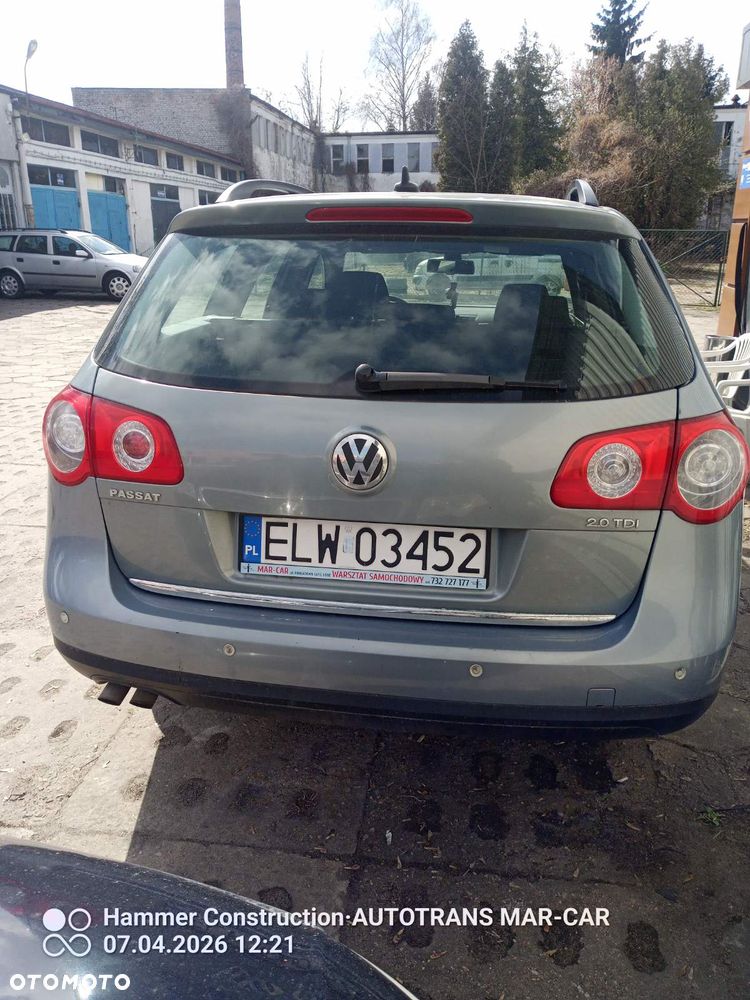 Volkswagen Passat 2.0 TDI DPF Comfortline - 3
