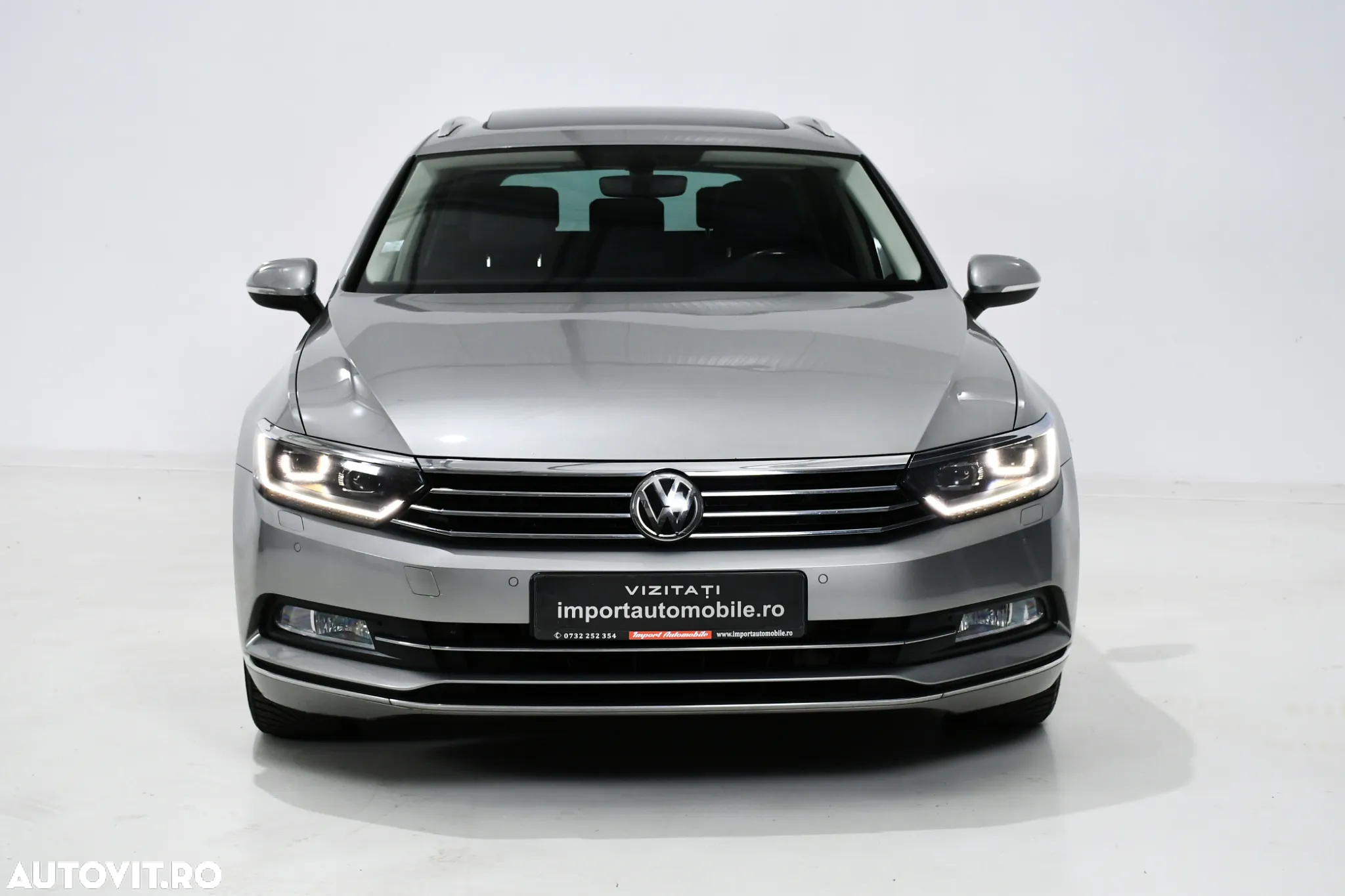 Volkswagen Passat 2.0 TDI DSG Highline - 11