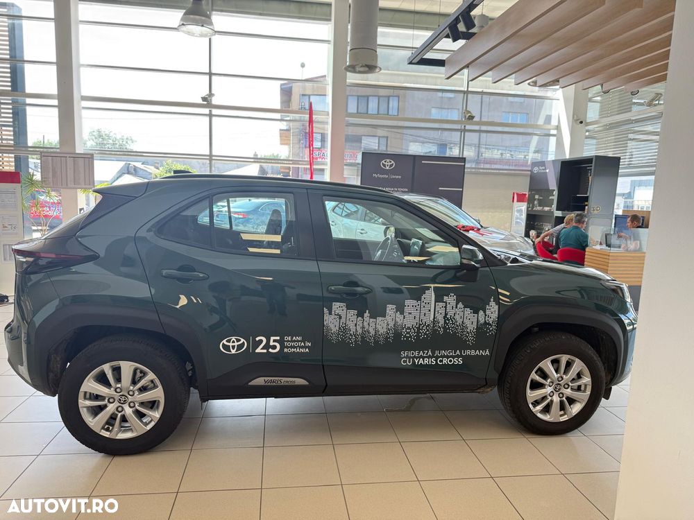 Toyota Yaris - 8