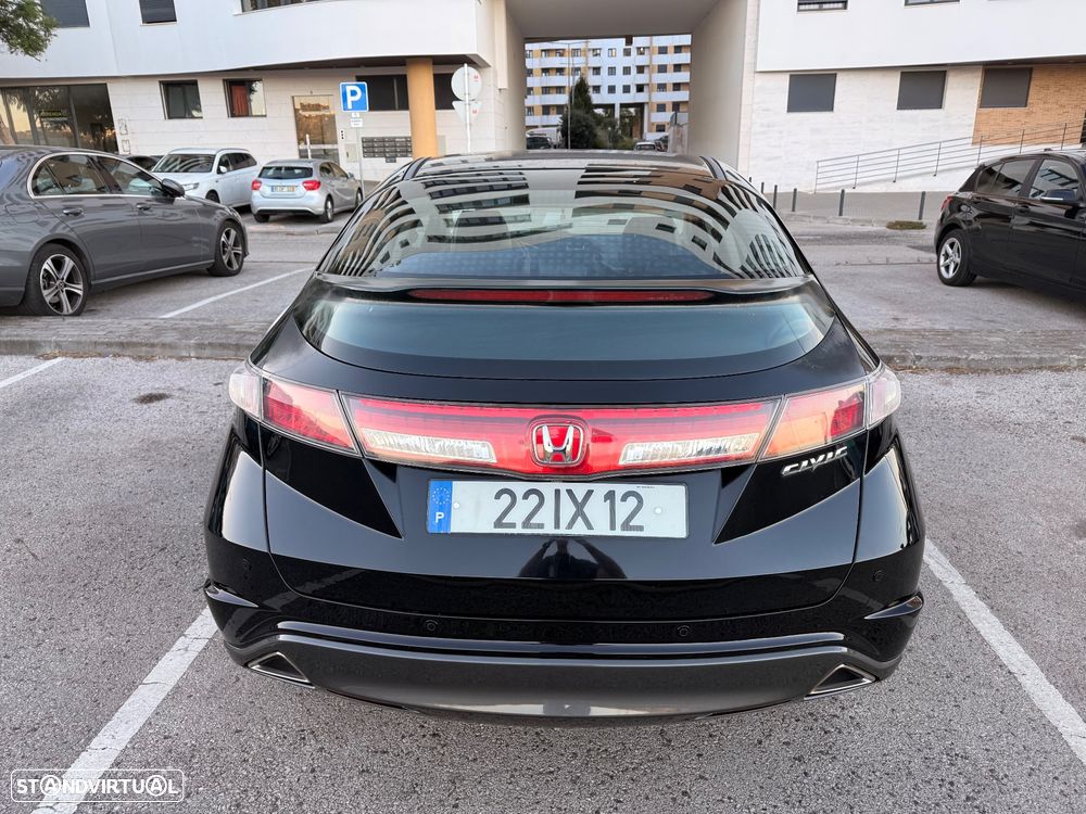 Honda Civic 1.4 i-VTEC Elegance - 6