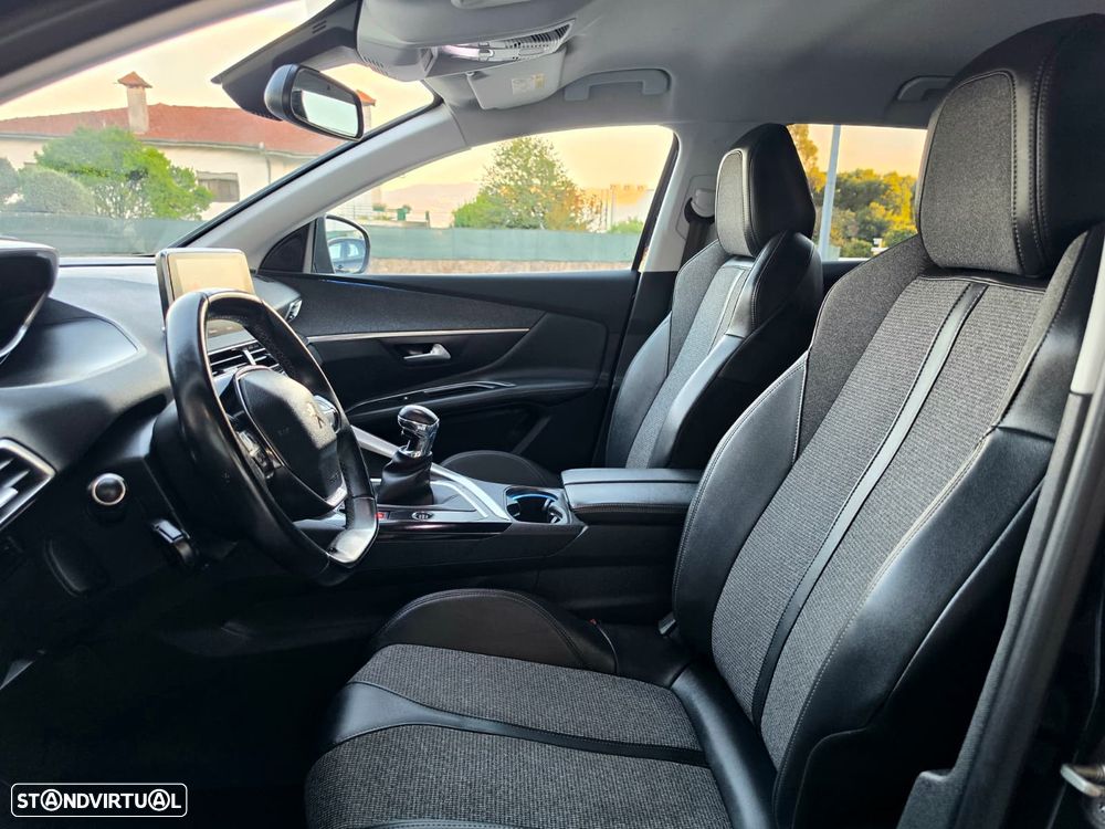 Peugeot 3008 2018 photo 5