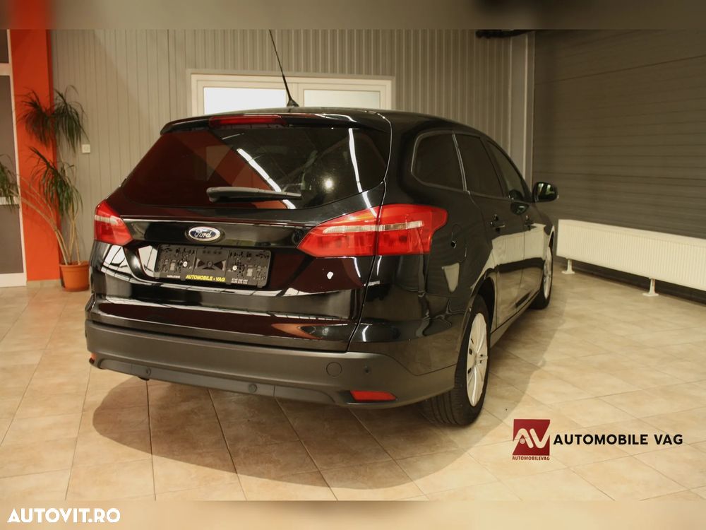 Ford Focus 1.5 TDCi DPF Start-Stopp-System Business - 3