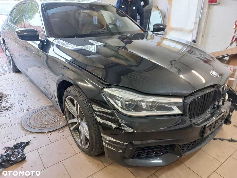 BMW Seria 7 750Li xDrive Edition Exclusive - 5