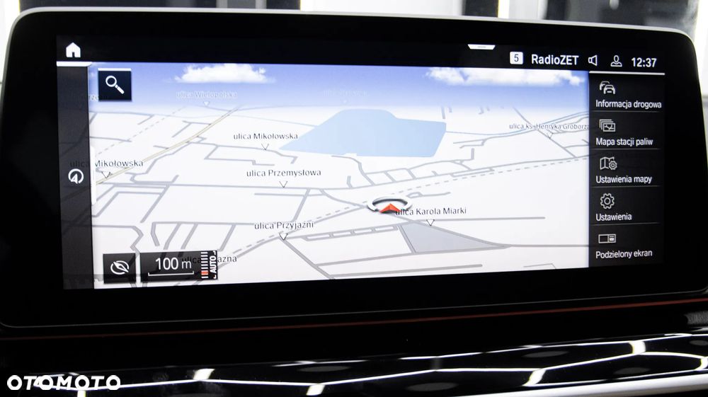 BMW Seria 5 520i mHEV - 22