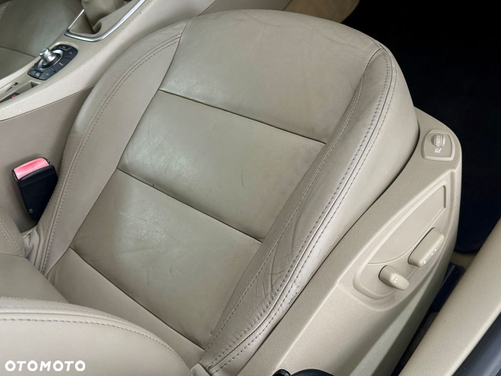 Renault Laguna 2.0 dCi Initiale - 34